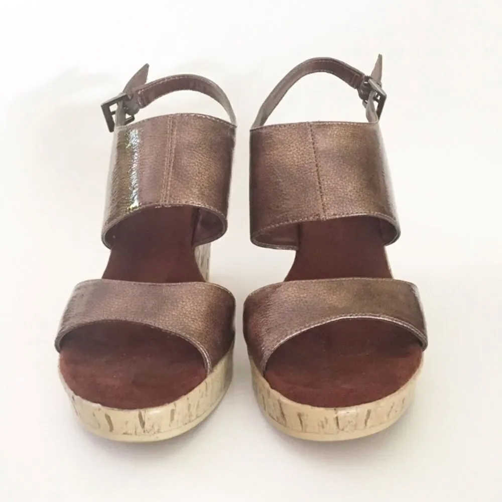 Aerosoles Trade Secret Bronze Wedge Sandal Cork 9